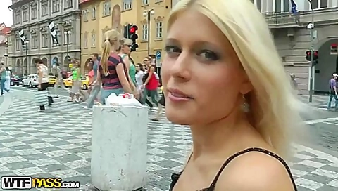 Tour On Prague With Wild Sex With Sweet Cat
