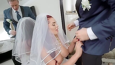 Skyla Novea The Cum Spattered Bride / 06.12.2018 - Ginger Elle