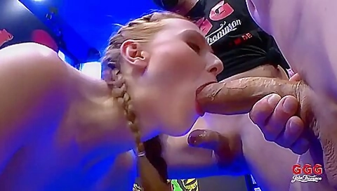 Linda Sweet: Am Sperma Limit