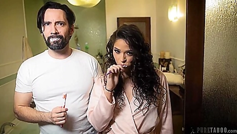 Victoria Voxxx - One Mans Trash