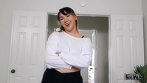 Asian Hot teen 18+ Tomie Tang Crazy Movie