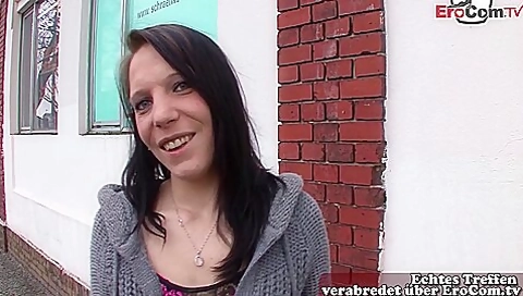 Normal German Girl Persuaded To Sex Casting On The Street