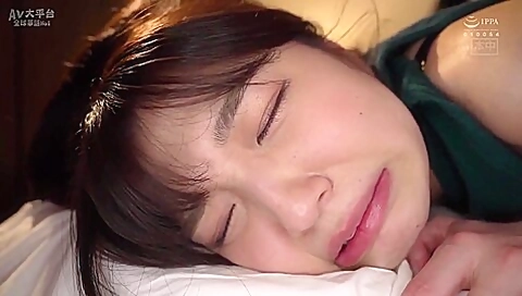 Hmn-424 [sub] A Delicate Slender Wife Who Hasnt Hurt F