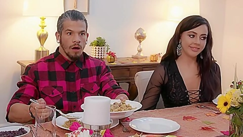 Whitney Wright, River Fox, Jessica Rex Thanksgiving Dinner Sluts / 22.11.2018