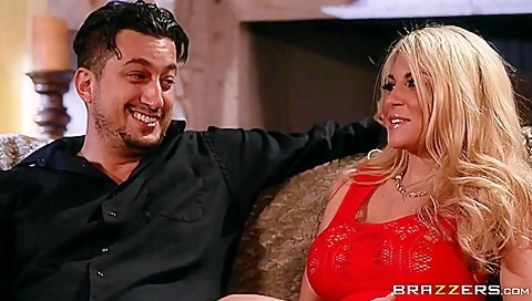 Ex Sex Is The Best Sex With Kayla Kayden