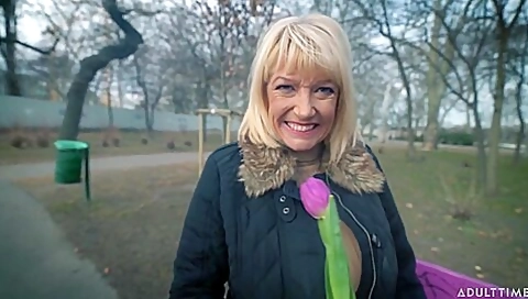 Milf Amy Gilf Hunter
